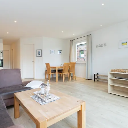 L3 - Lindenstrasse 1 - Feriendomizil Hollich Apartament Grömitz